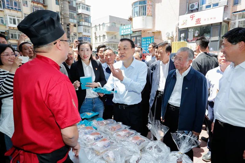 地摊经济重启，百度携手鹰牌2086助力佛山全面复苏