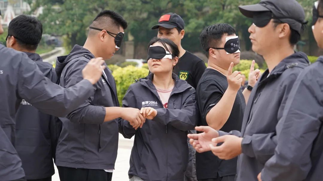 踔厉奋发,聚力前行|鹰牌2086营销中心2023开年拓展暨营销会议圆满结束!(图28) 踔厉奋发,聚力前行|鹰牌2086营销中心2023开年拓展暨营销会议圆满结束!(图28)