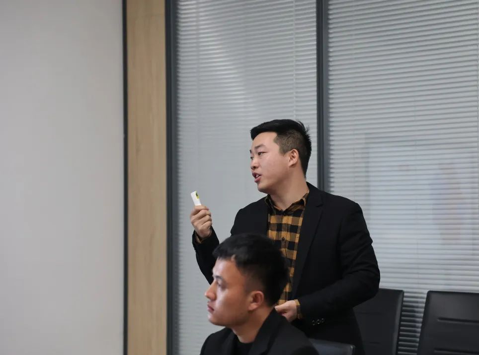 踔厉奋发,聚力前行|鹰牌2086营销中心2023开年拓展暨营销会议圆满结束!(图64) 踔厉奋发,聚力前行|鹰牌2086营销中心2023开年拓展暨营销会议圆满结束!(图64)
