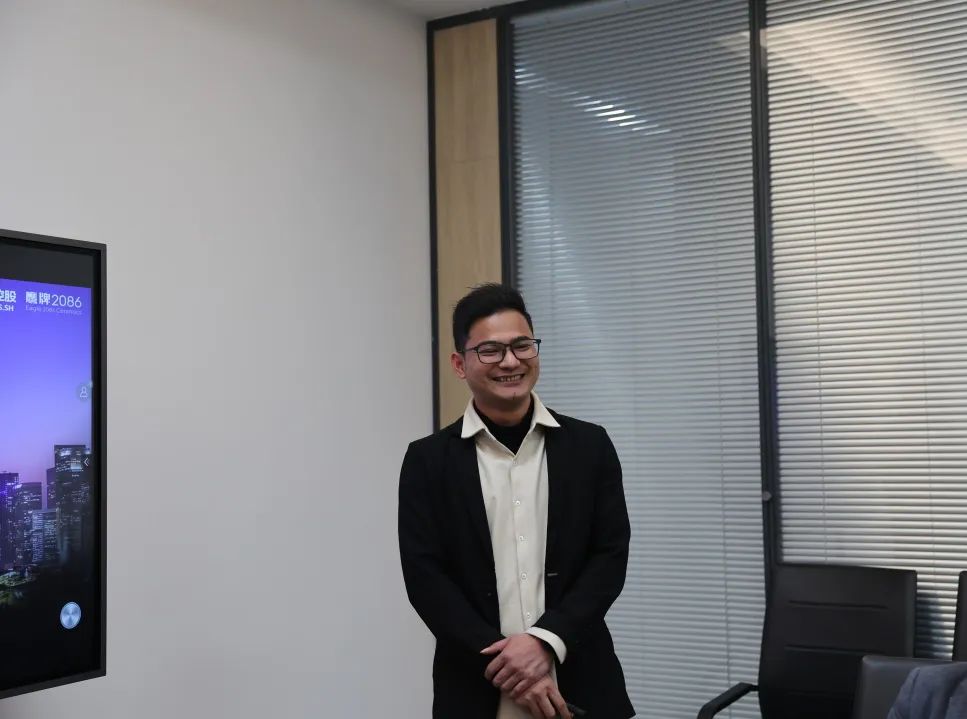 踔厉奋发,聚力前行|鹰牌2086营销中心2023开年拓展暨营销会议圆满结束!(图69) 踔厉奋发,聚力前行|鹰牌2086营销中心2023开年拓展暨营销会议圆满结束!(图69)