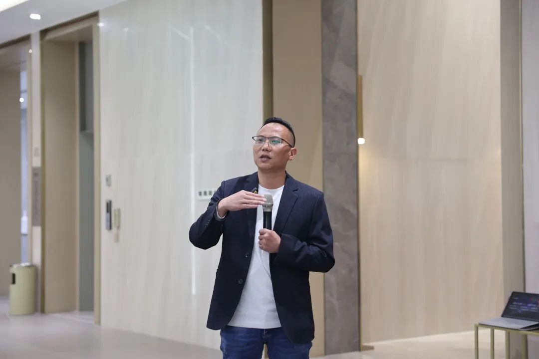 踔厉奋发,聚力前行|鹰牌2086营销中心2023开年拓展暨营销会议圆满结束!(图82) 踔厉奋发,聚力前行|鹰牌2086营销中心2023开年拓展暨营销会议圆满结束!(图82)